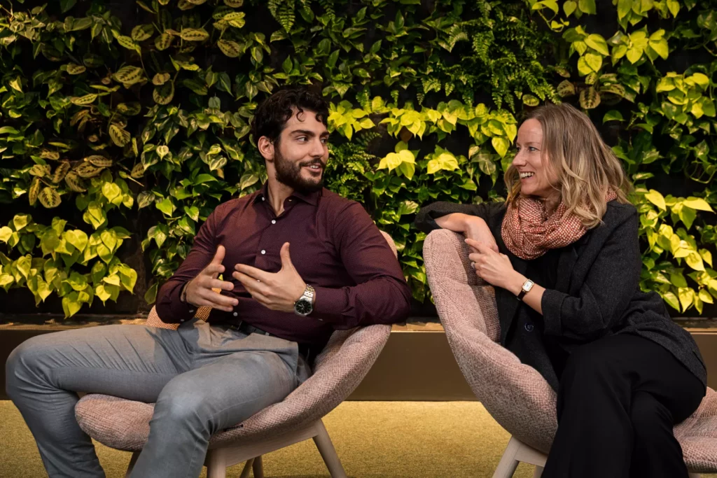 Åsa Thoft och Emil Marefat på Hemsös kontor i Stockholm